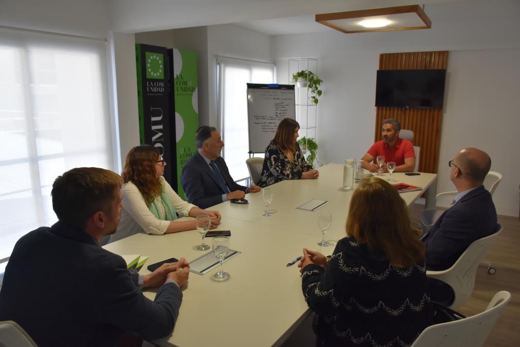 Convenio marco entre la Universidad y la Comunidad de Negocios Inmobiliarios de La Plata