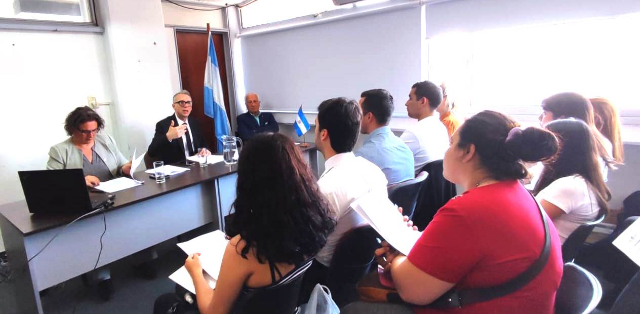 Primer Encuentro de Alumnos 2022 – DERECHO ROMANO