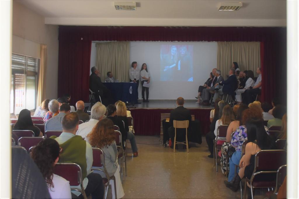 La Facultad de Ciencias Económicas y Sociales realizó un homenaje a los docentes con más de 25 años en la UCALP 