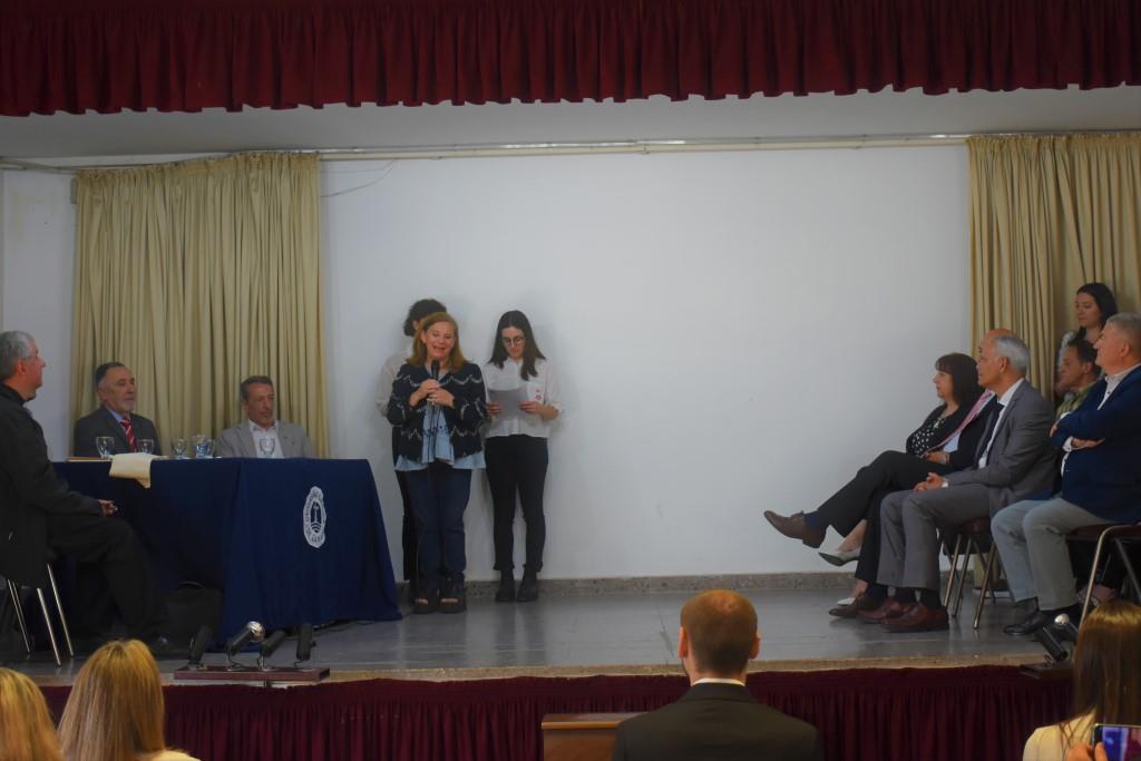 La Facultad de Ciencias Económicas y Sociales realizó un homenaje a los docentes con más de 25 años en la UCALP 