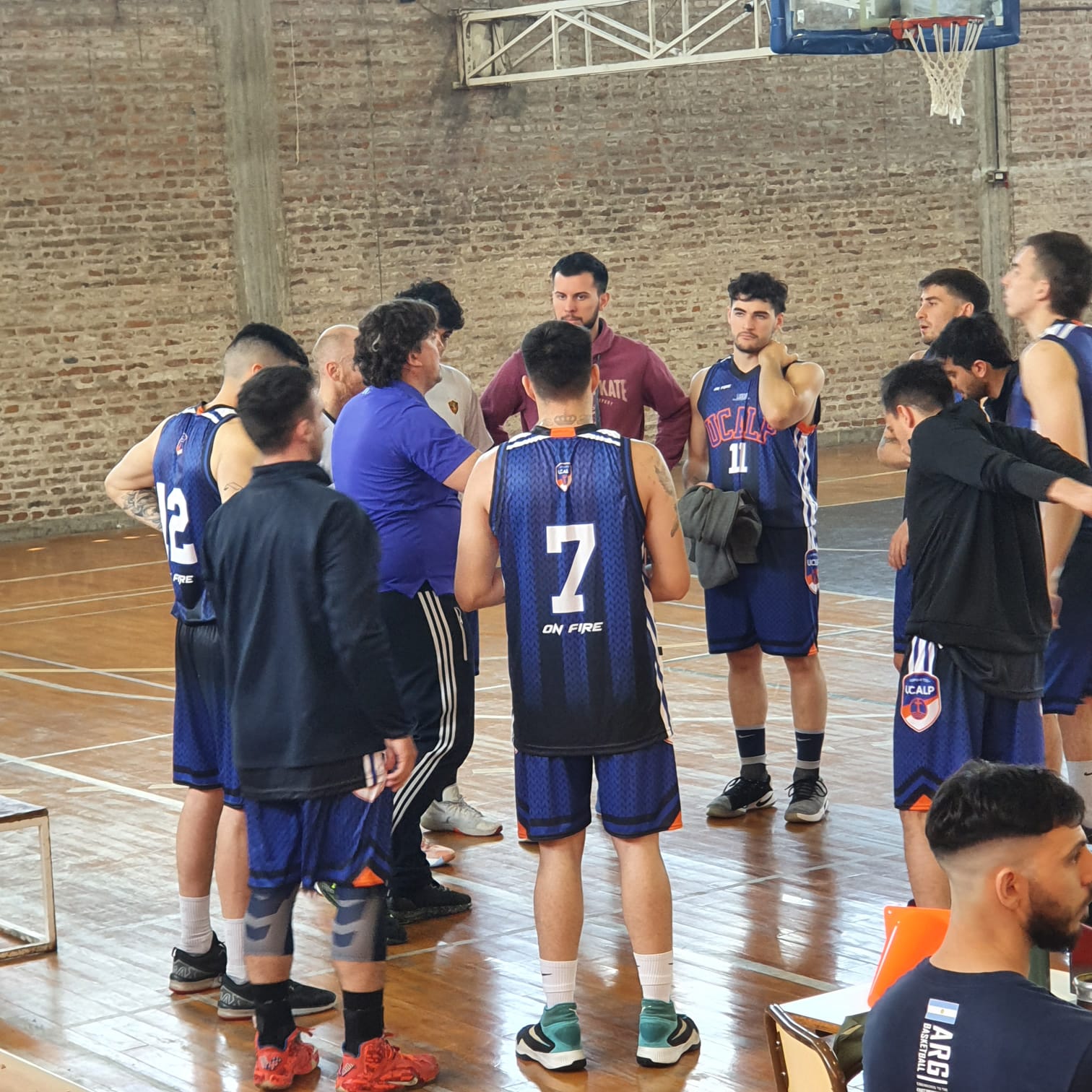 La UCALP festejó un nuevo título en básquet (8)