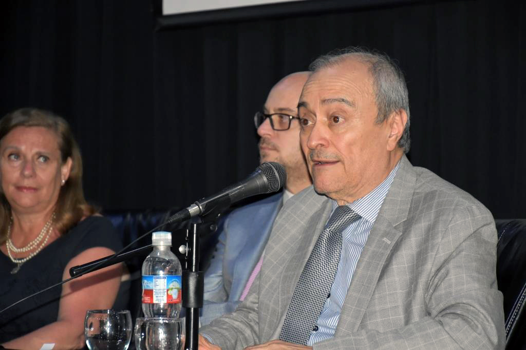 Se realizó el acto de colación de la Facultad de Ciencias Económicas y Sociales