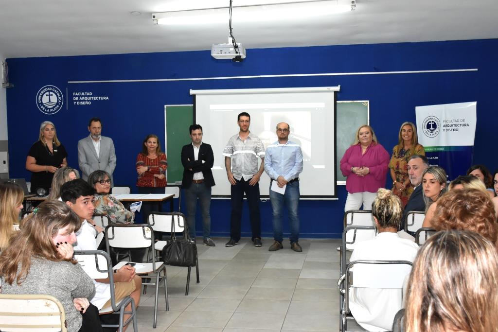Reconocimiento a los alumnos que participaron de las Becas Futuros Profesionales Santander