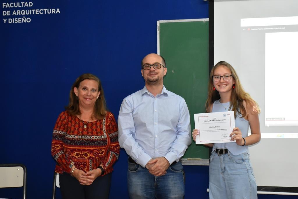 Reconocimiento a los alumnos que participaron de las Becas Futuros Profesionales Santander