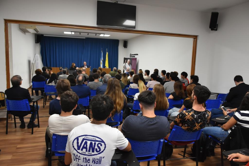 Conferencia Economía y Ciencia para la Persona. Viejas y nuevas cuestiones