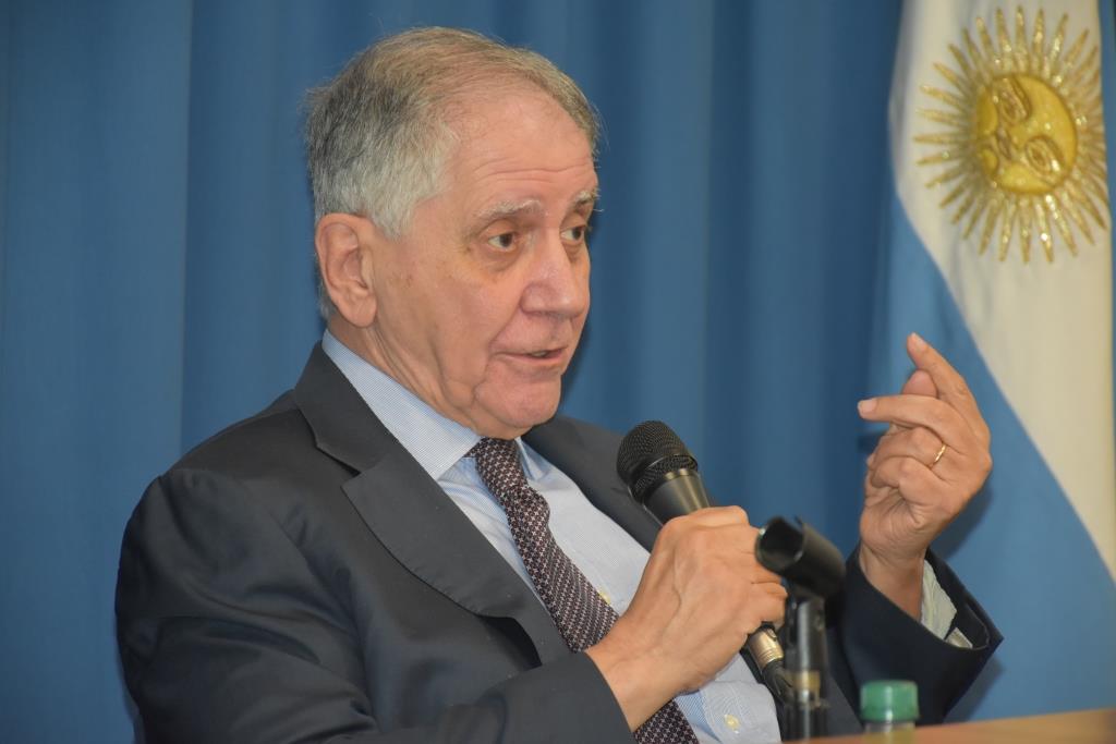 Conferencia Economía y Ciencia para la Persona. Viejas y nuevas cuestiones