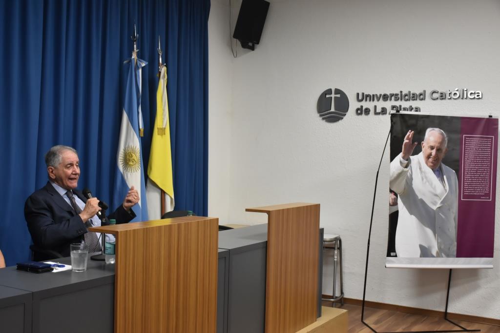 Conferencia Economía y Ciencia para la Persona. Viejas y nuevas cuestiones