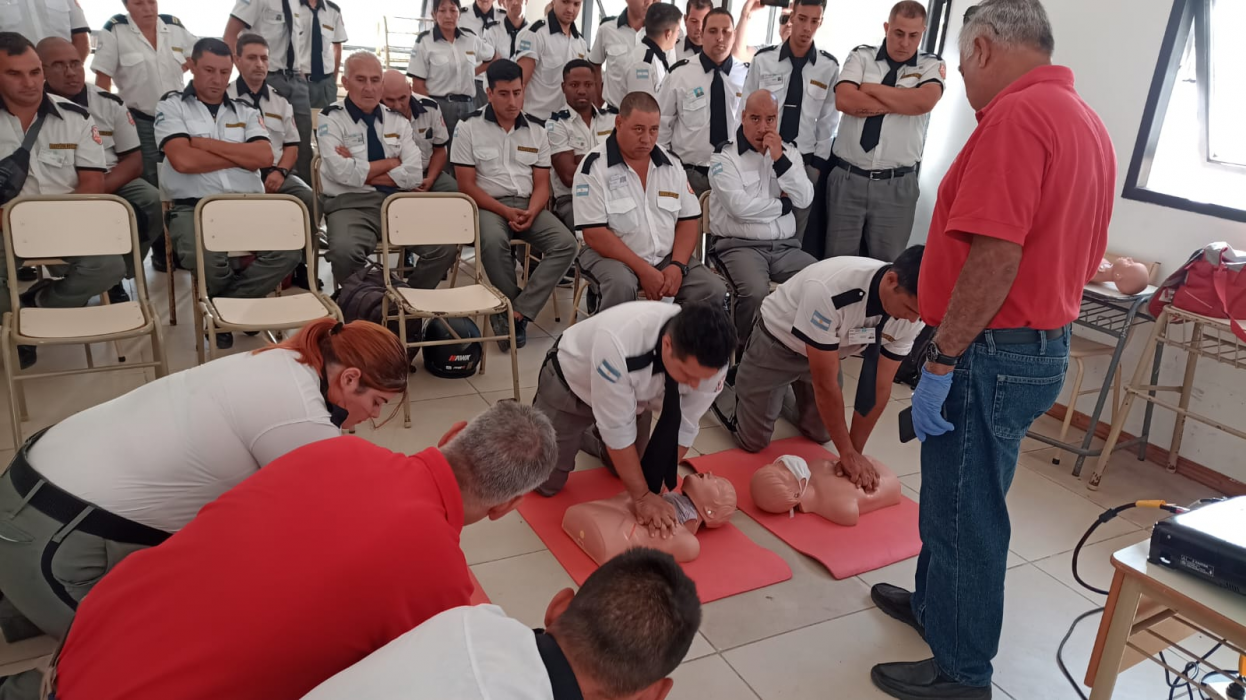 Continúan los cursos de capacitación en la UCALP