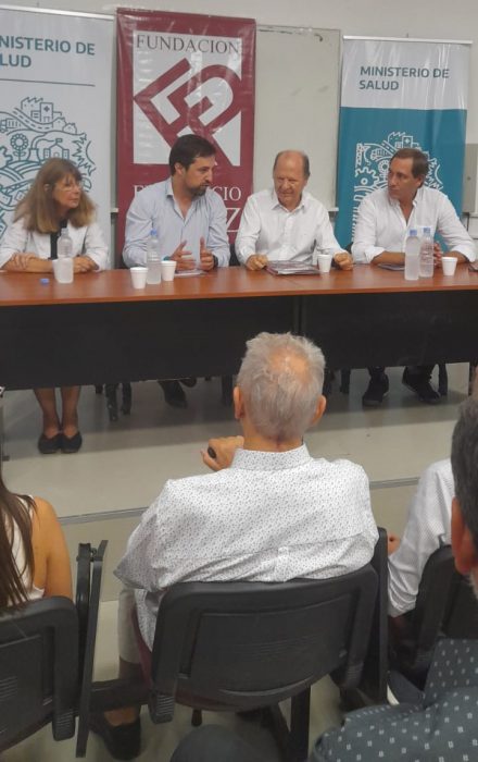 La UCALP en la entrega de la donación que la Fundación Florencio Pérez hizo al hospital San Martín