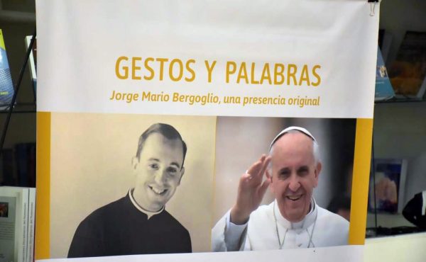 Se inauguró la Exposición de Fotos “Gestos y palabras”