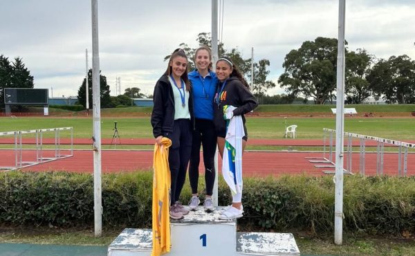 Alumna de la UCALP en el Campeonato provincial de mayores de atletismo