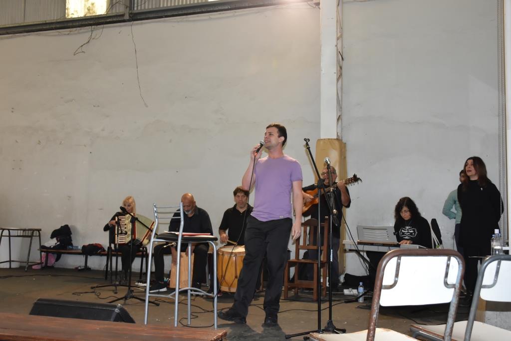 Acto por la conmemoración de la Revolución de Mayo en el Colegio Secundario José Manuel Estrada