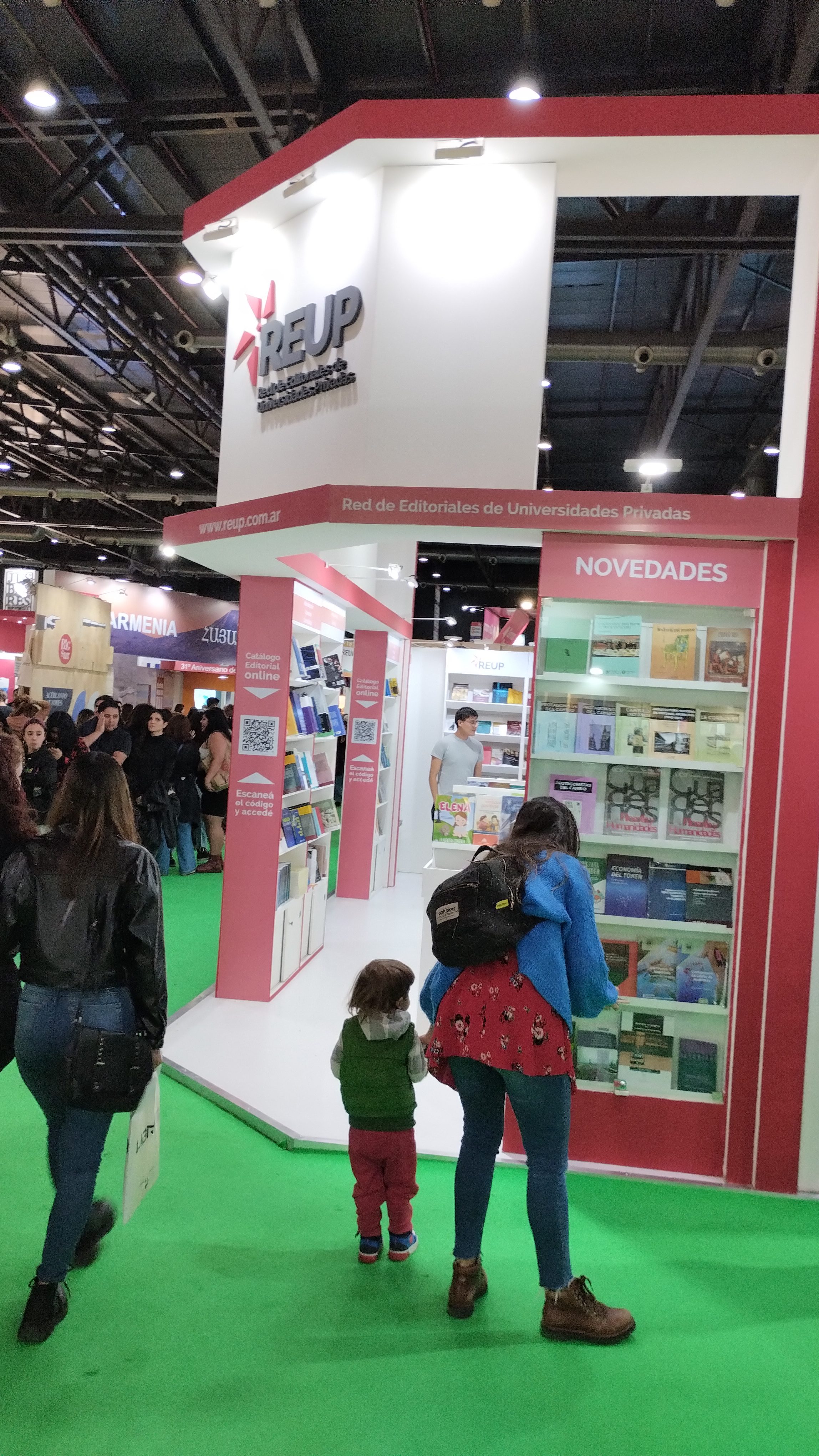 La UCALP en la 47.ª Feria Internacional del Libro de Buenos Aires (1)