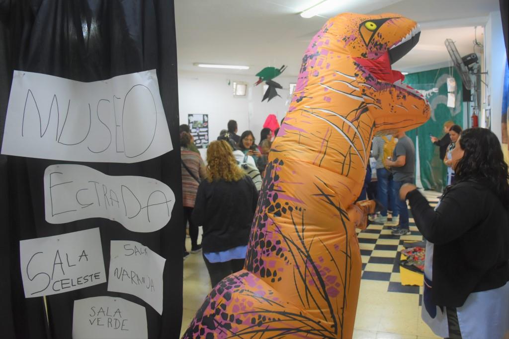 Se presentó la expo ‘’Dinosaurios y momias’’, realizada por el Jardín José Manuel Estrada