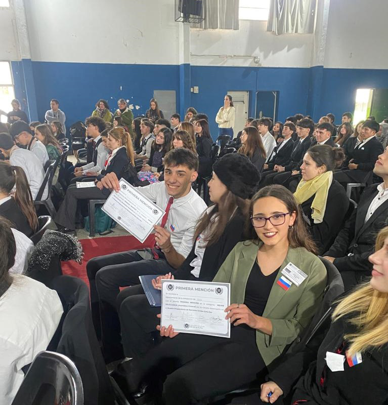 Colegios de la UCALP en el Modelo de Naciones Unidas