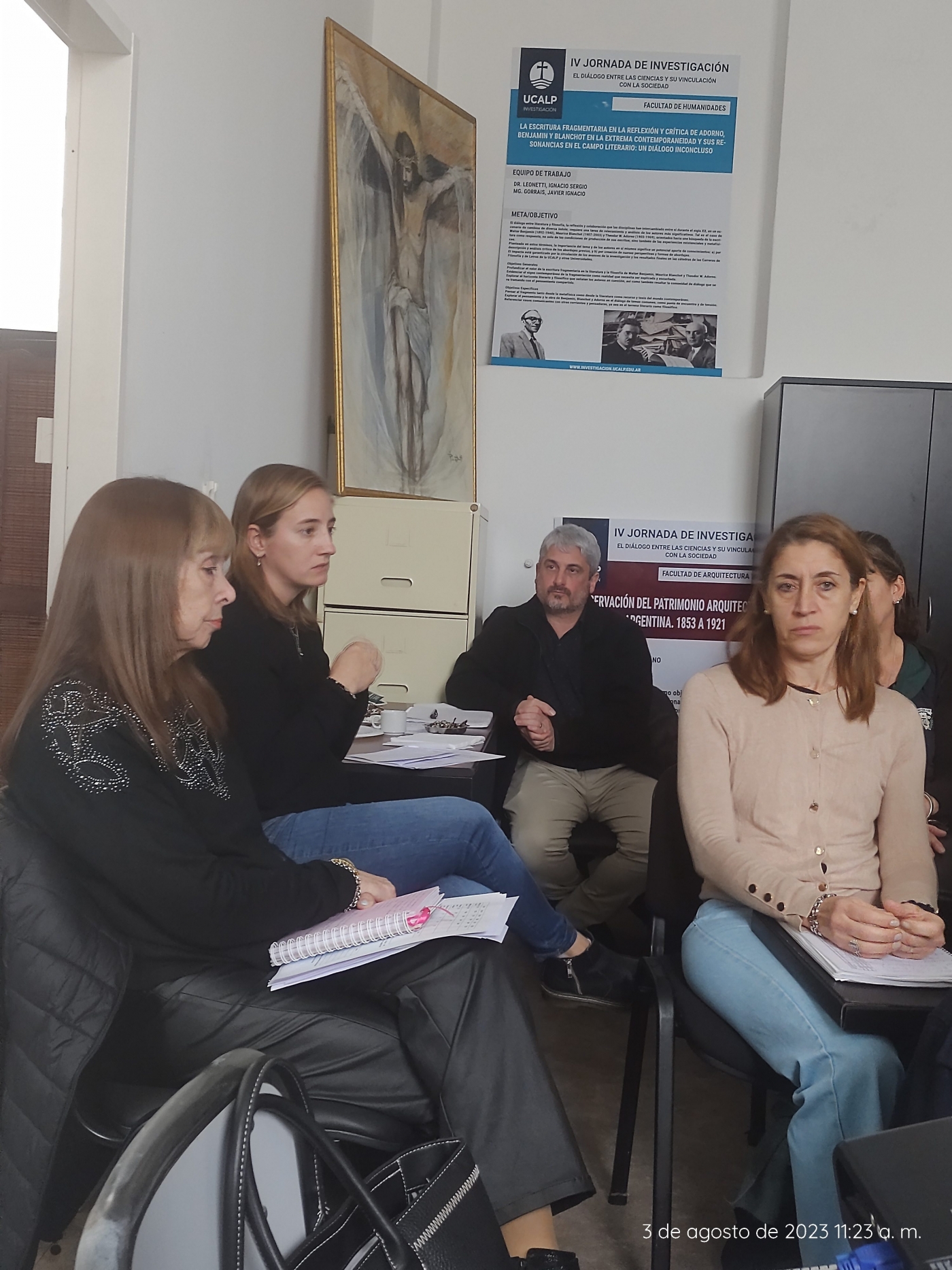 Reunión de investigación preuniversitaria