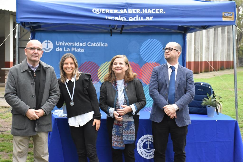 La Universidad celebró el Día del Estudiante y reconoció a los mejores promedios