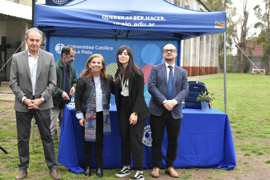 La Universidad celebró el Día del Estudiante y reconoció a los mejores promedios