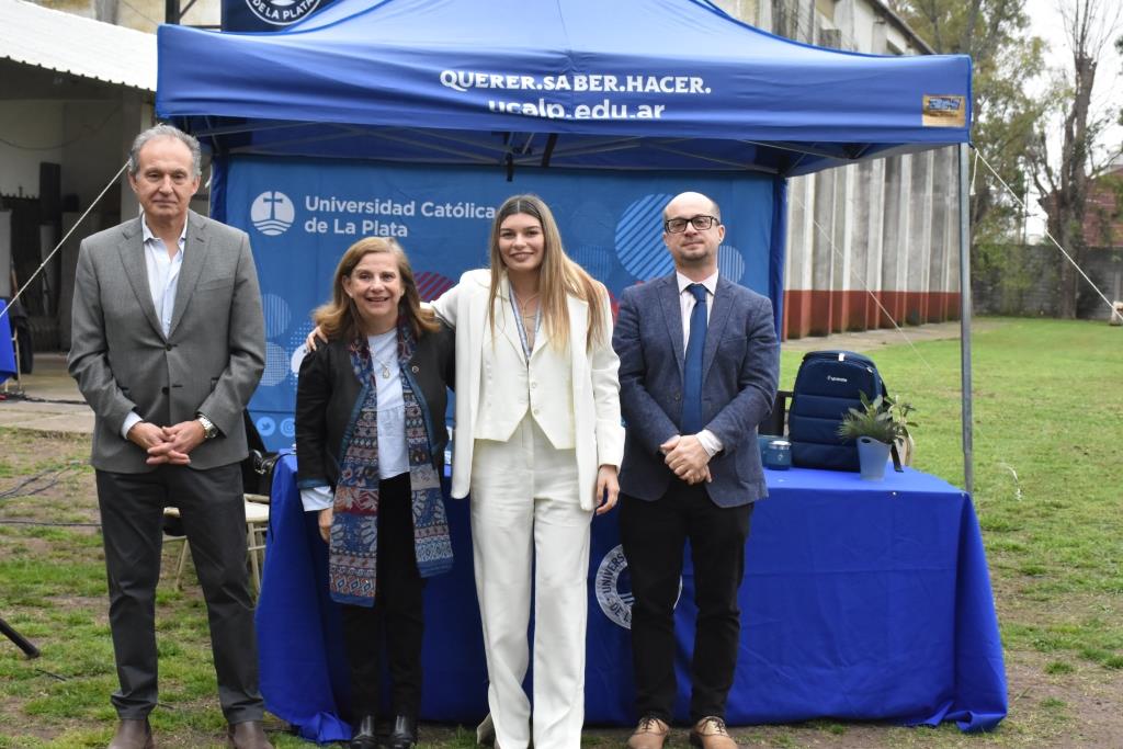 La Universidad celebró el Día del Estudiante y reconoció a los mejores promedios