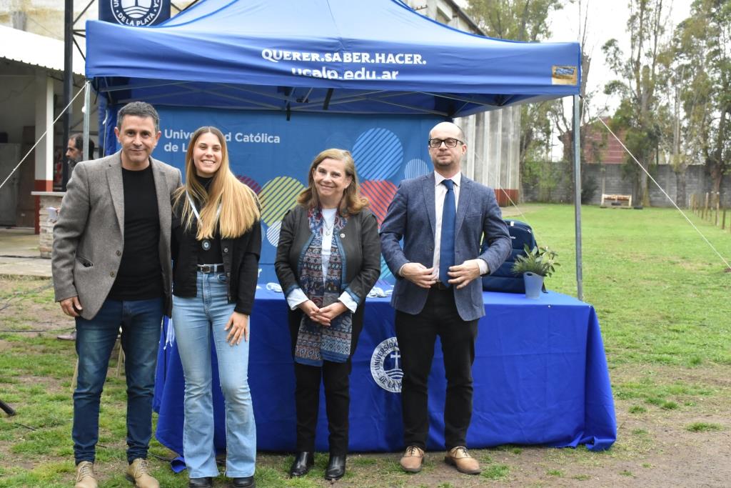 La Universidad celebró el Día del Estudiante y reconoció a los mejores promedios