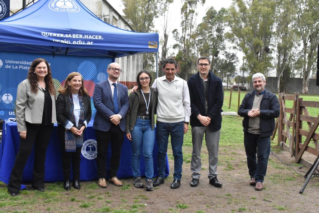 La Universidad celebró el Día del Estudiante y reconoció a los mejores promedios