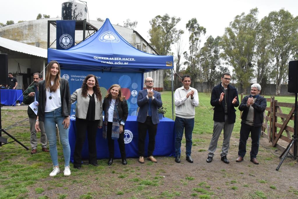 La Universidad celebró el Día del Estudiante y reconoció a los mejores promedios