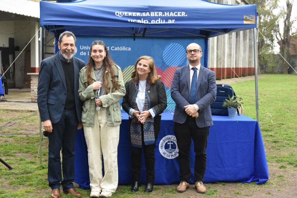 La Universidad celebró el Día del Estudiante y reconoció a los mejores promedios