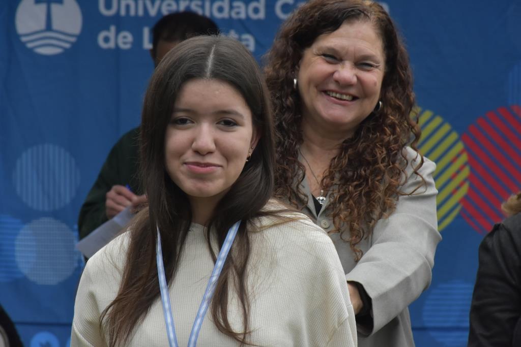 La Universidad celebró el Día del Estudiante y reconoció a los mejores promedios