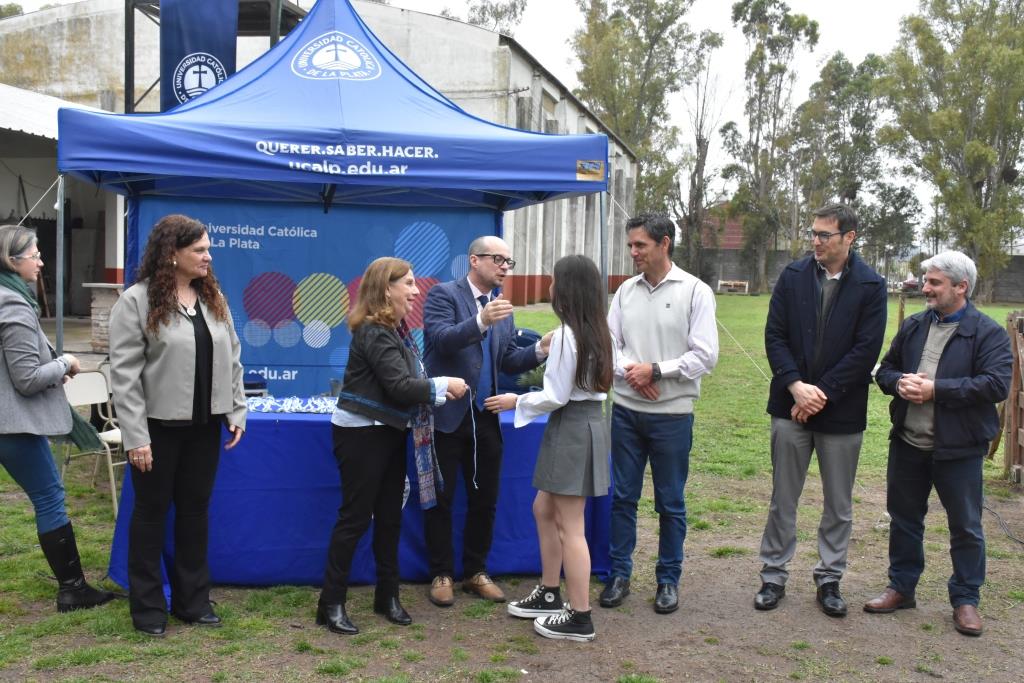 La Universidad celebró el Día del Estudiante y reconoció a los mejores promedios