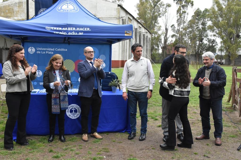 La Universidad celebró el Día del Estudiante y reconoció a los mejores promedios