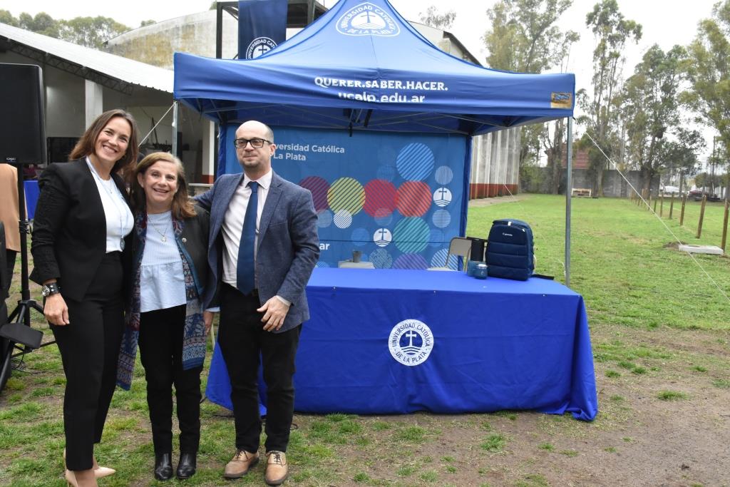La Universidad celebró el Día del Estudiante y reconoció a los mejores promedios