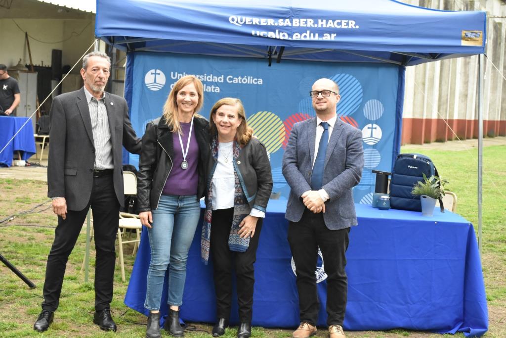 La Universidad celebró el Día del Estudiante y reconoció a los mejores promedios