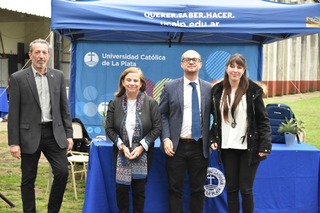La Universidad celebró el Día del Estudiante y reconoció a los mejores promedios