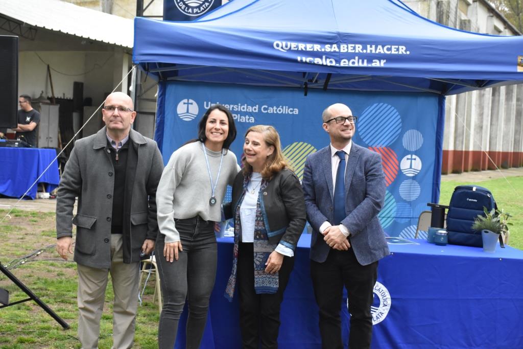 La Universidad celebró el Día del Estudiante y reconoció a los mejores promedios
