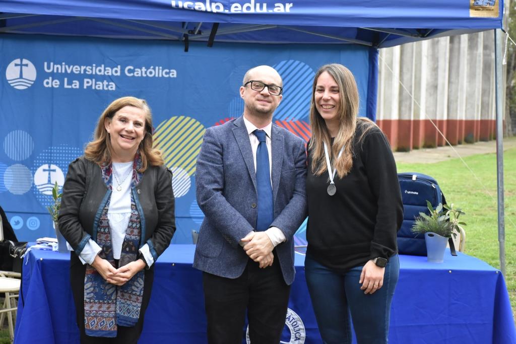 La Universidad celebró el Día del Estudiante y reconoció a los mejores promedios