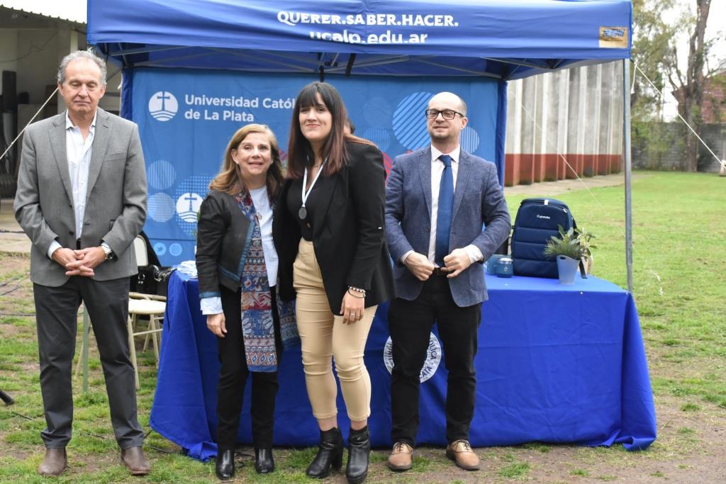 La Universidad celebró el Día del Estudiante y reconoció a los mejores promedios