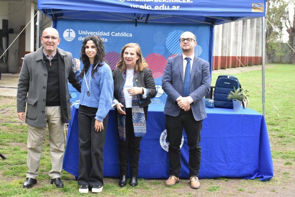 La Universidad celebró el Día del Estudiante y reconoció a los mejores promedios