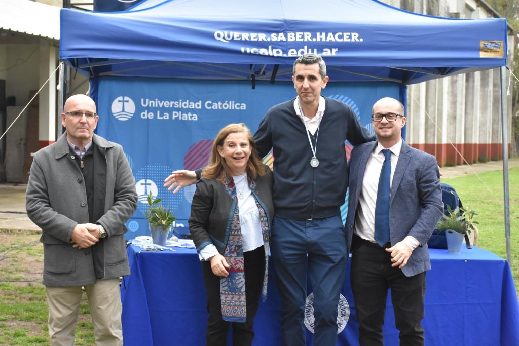 La Universidad celebró el Día del Estudiante y reconoció a los mejores promedios