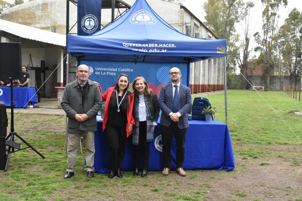 La Universidad celebró el Día del Estudiante y reconoció a los mejores promedios
