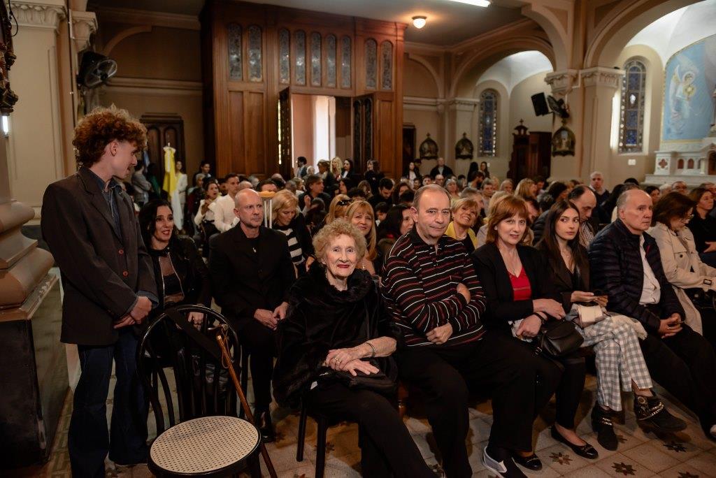 Acto de Colación y reconocimiento a docentes en la Subsede Bernal