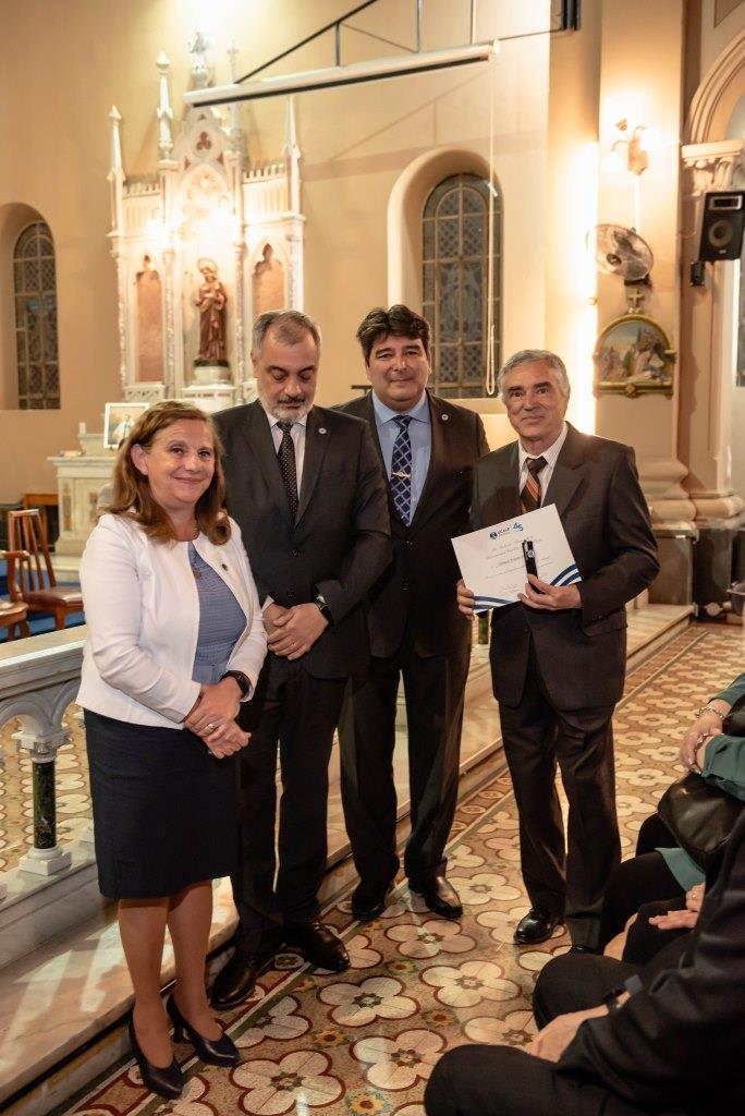 Acto de Colación y reconocimiento a docentes en la Subsede Bernal