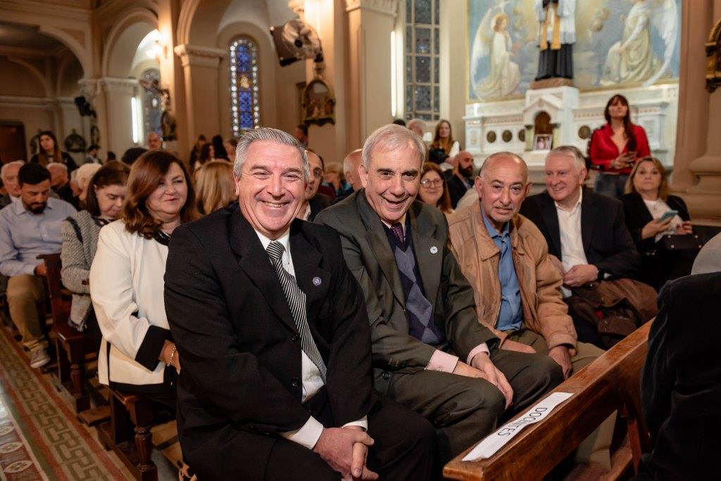 Acto de Colación y reconocimiento a docentes en la Subsede Bernal