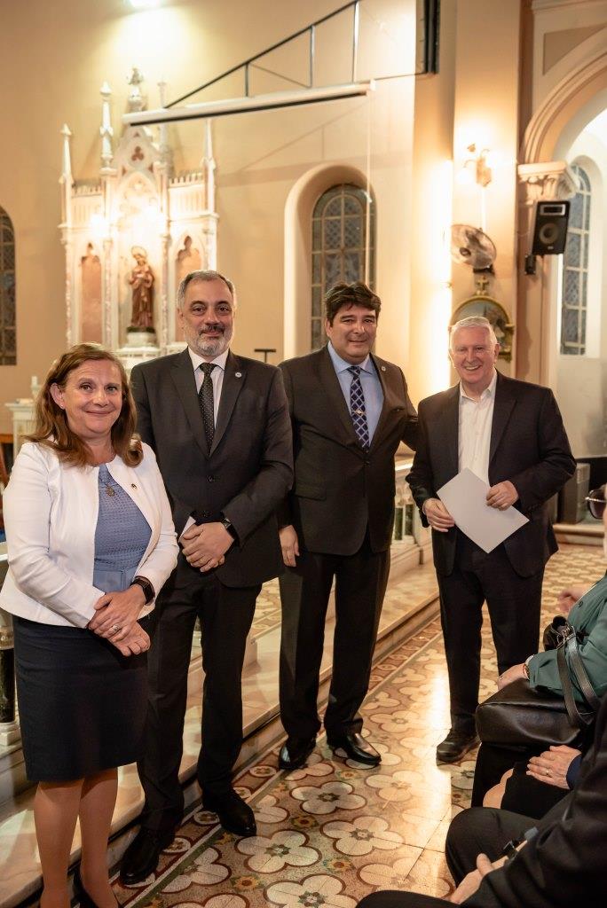 Acto de Colación y reconocimiento a docentes en la Subsede Bernal