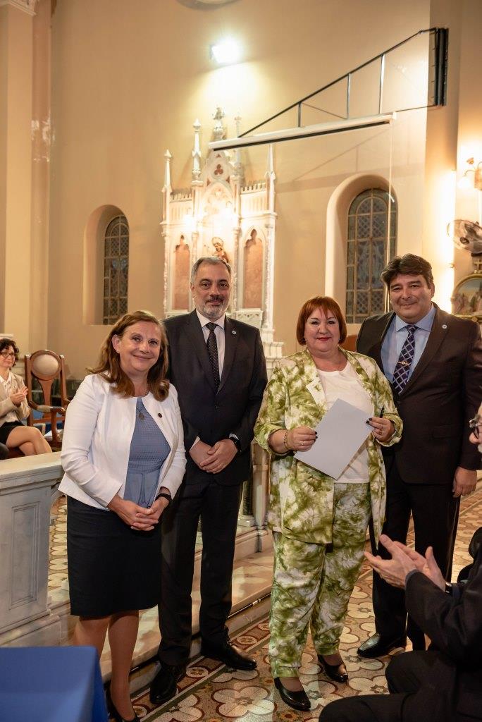 Acto de Colación y reconocimiento a docentes en la Subsede Bernal