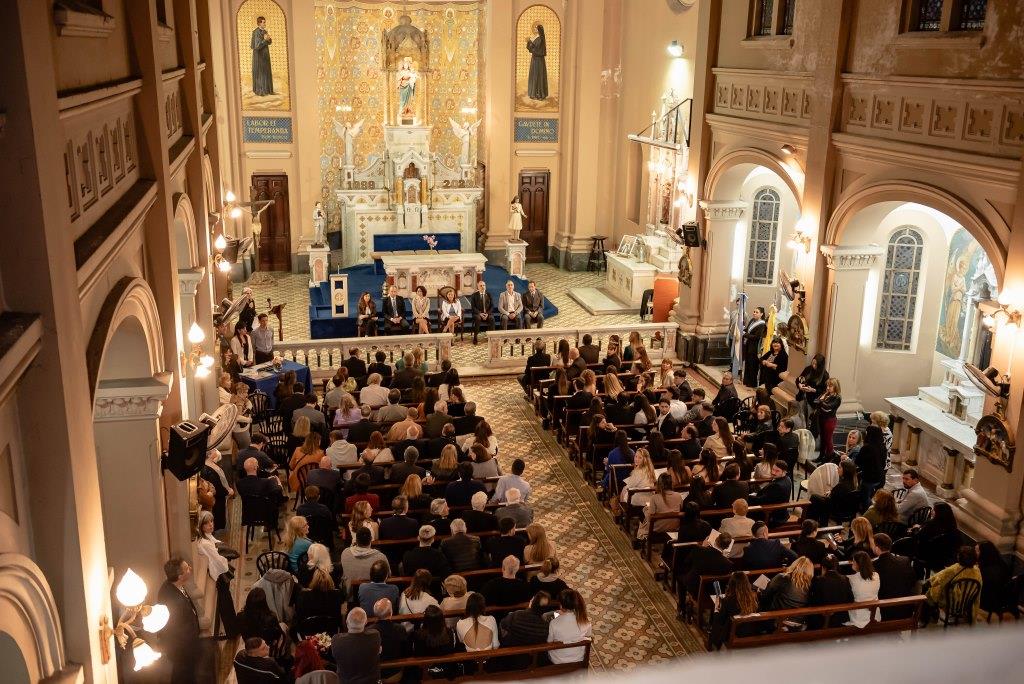 Acto de Colación y reconocimiento a docentes en la Subsede Bernal