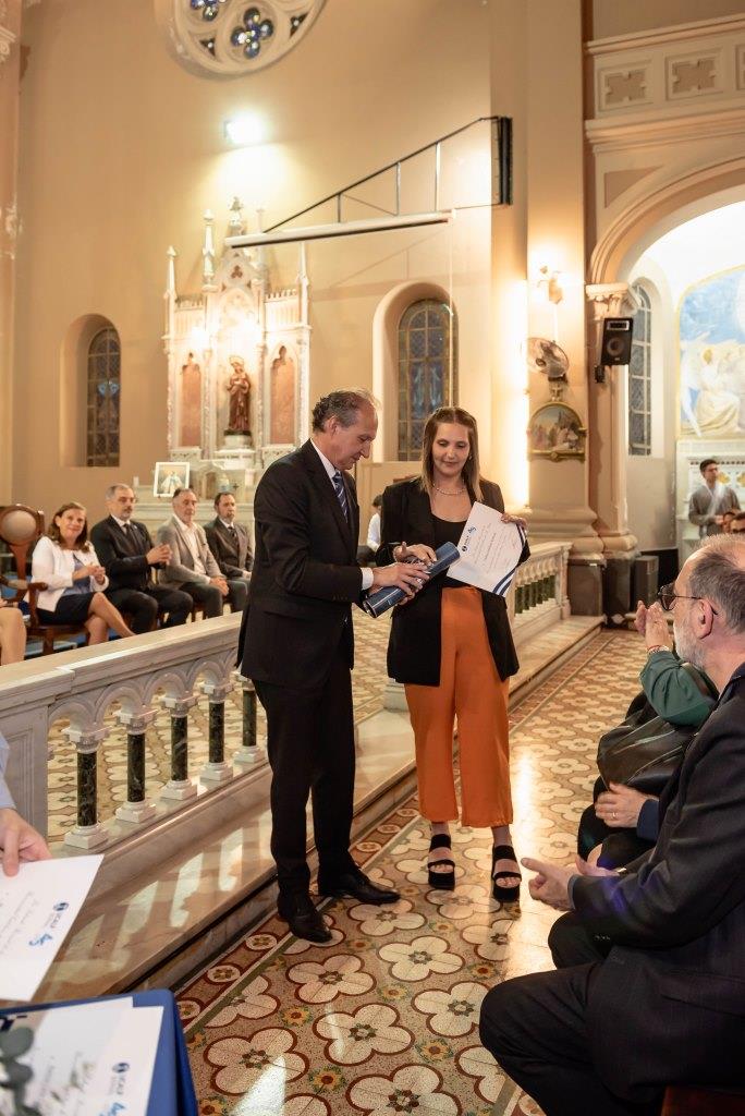 Acto de Colación y reconocimiento a docentes en la Subsede Bernal