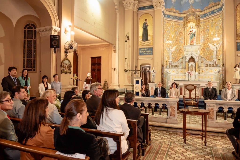 Acto de Colación y reconocimiento a docentes en la Subsede Bernal