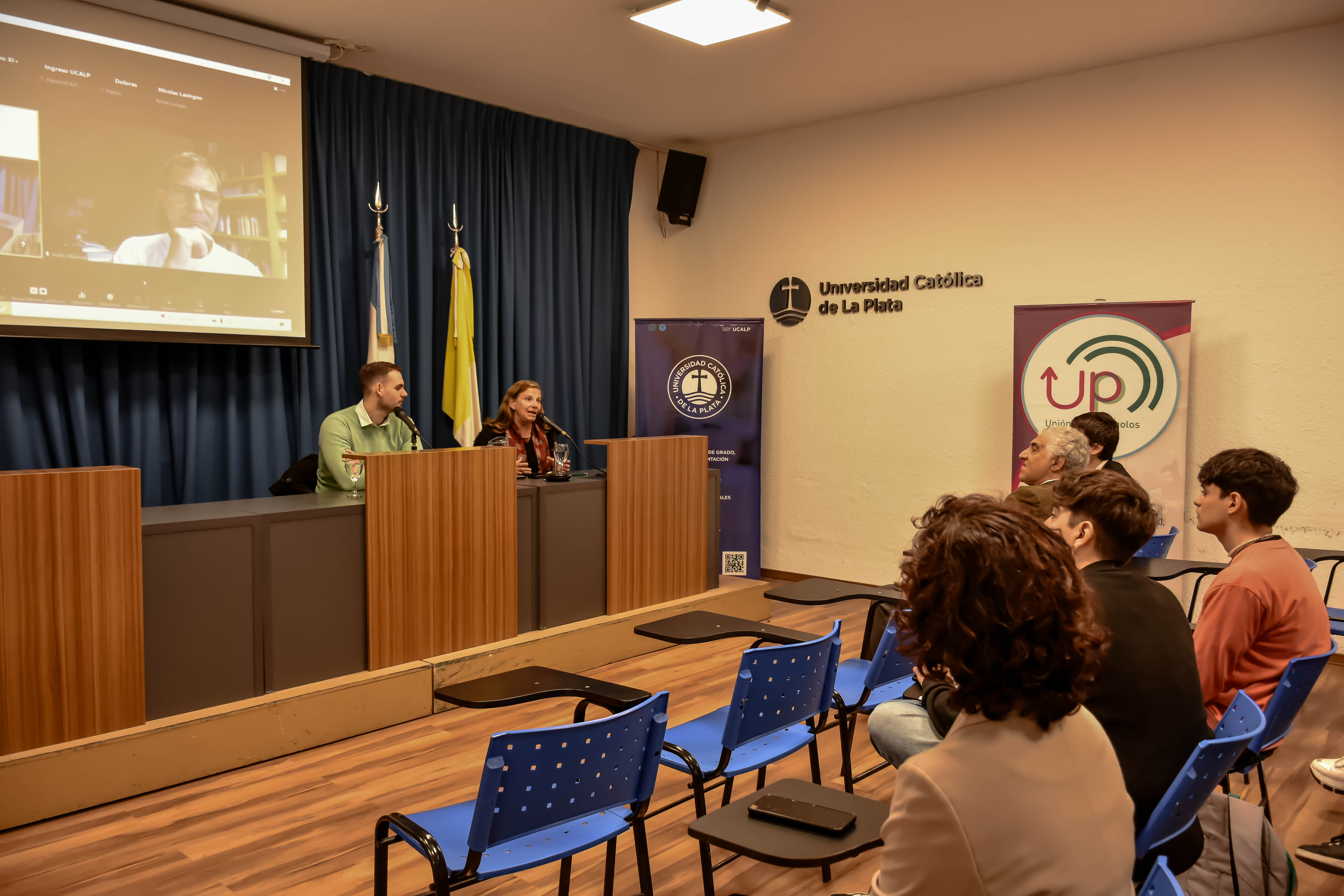 Se realizó el conversatorio ‘’Elecciones 2023’’ (2)