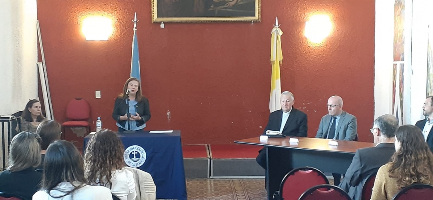 Se llevó a cabo la entrega de Certificados de la Diplomatura en Cuidados Paliativos y Humanización de la Salud