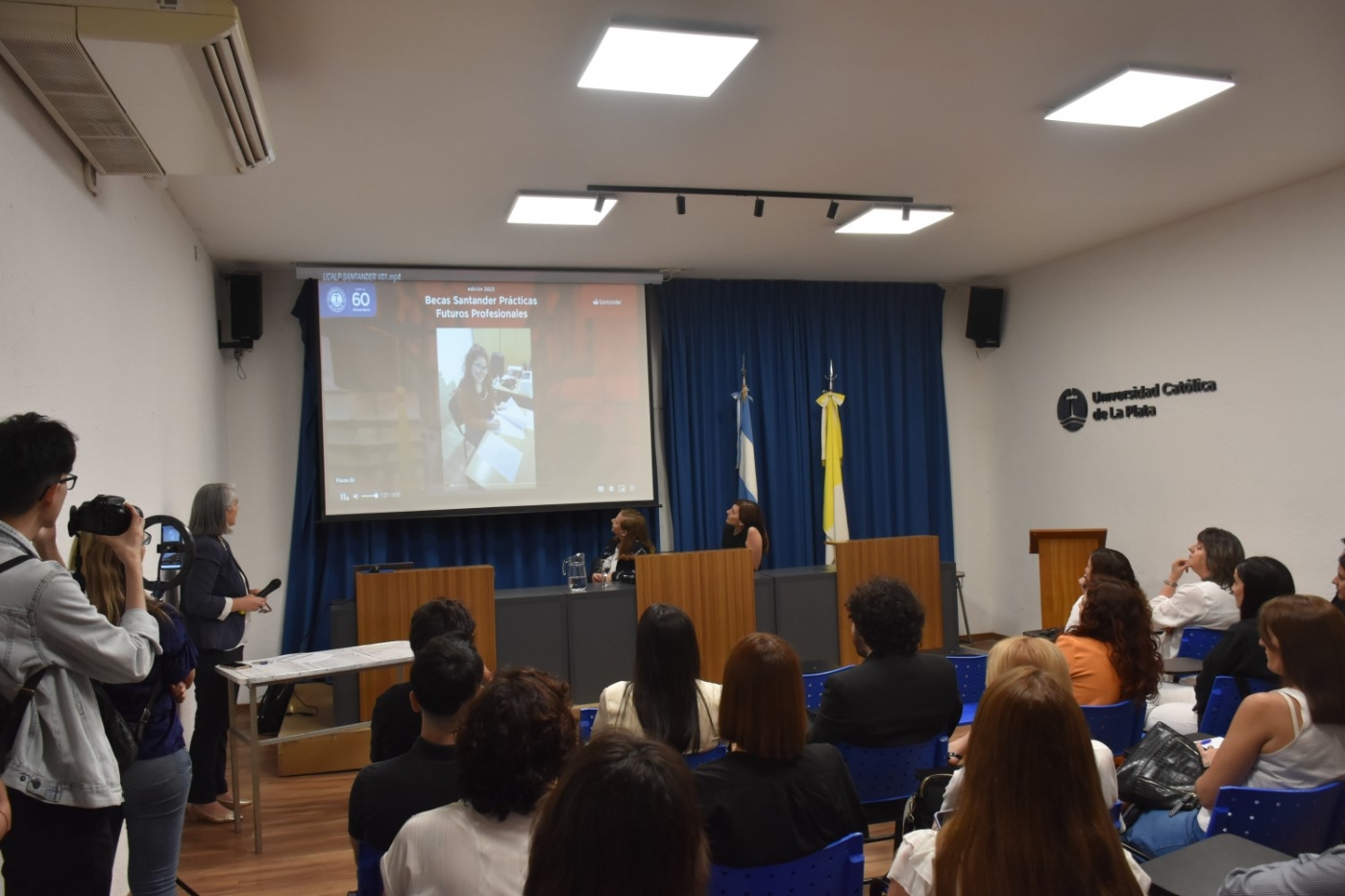 Becas Santander UCALP